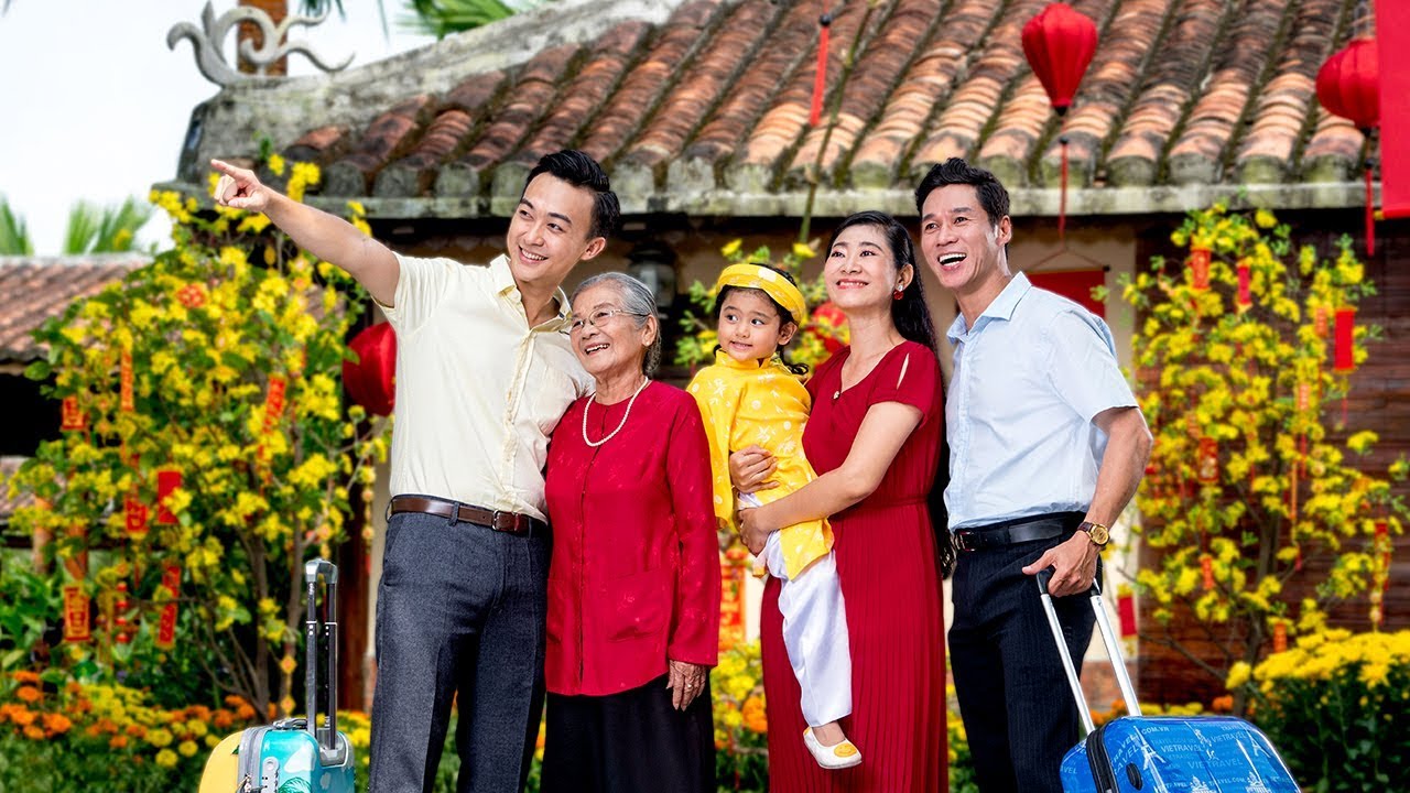 Happy New Year 2025: Apply for a Travel Visa to Explore Vietnamese Tết